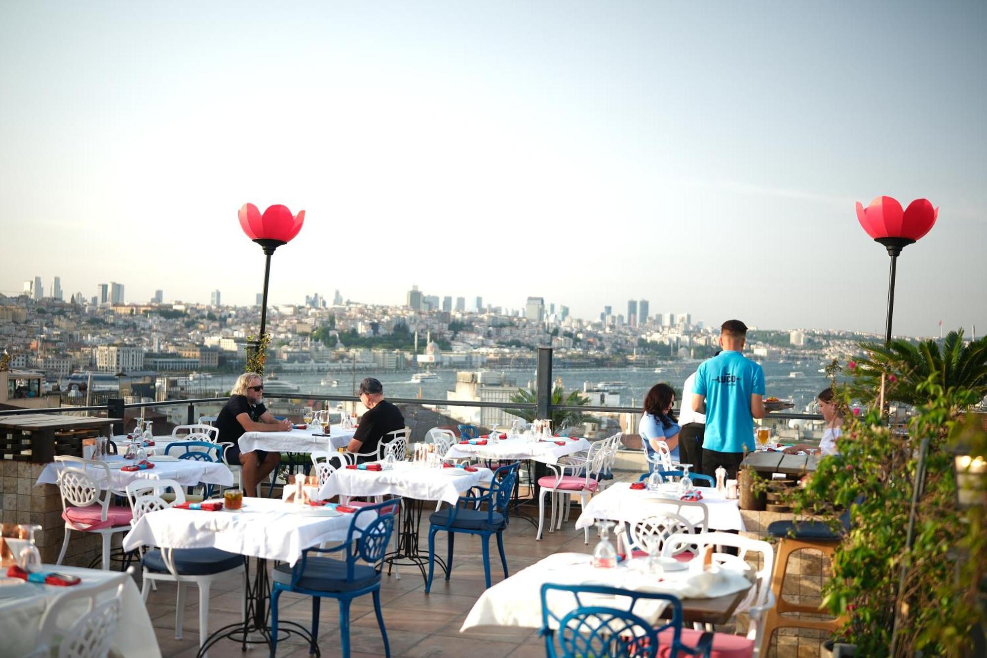 Raymond Blue Hotel Istanbul Exterior foto