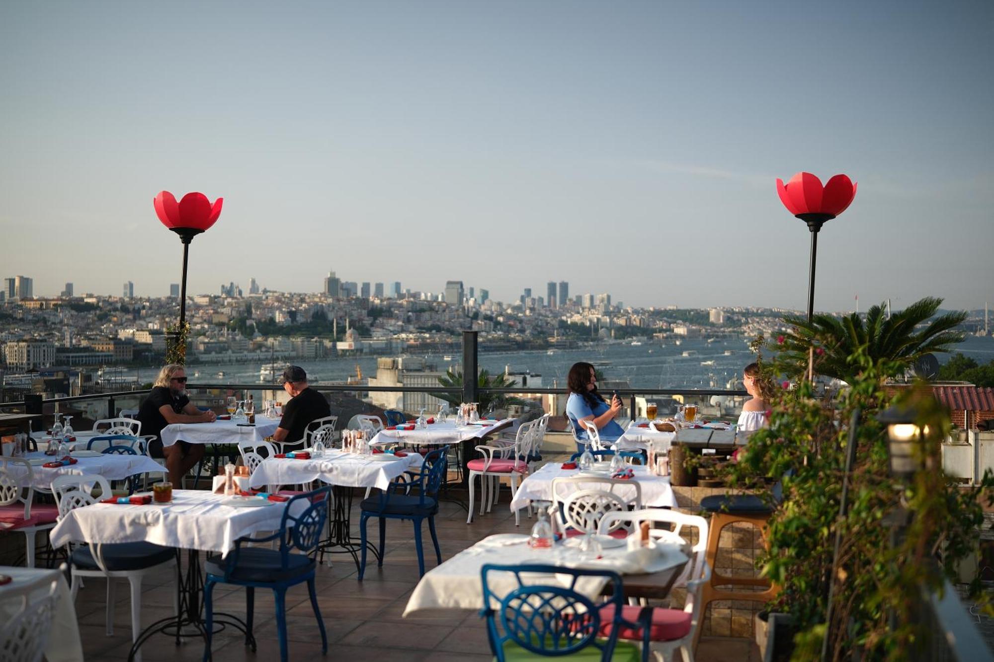 Raymond Blue Hotel Istanbul Exterior foto